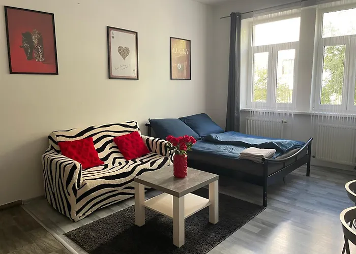 Tiffany In The Center Apartment Pressburg